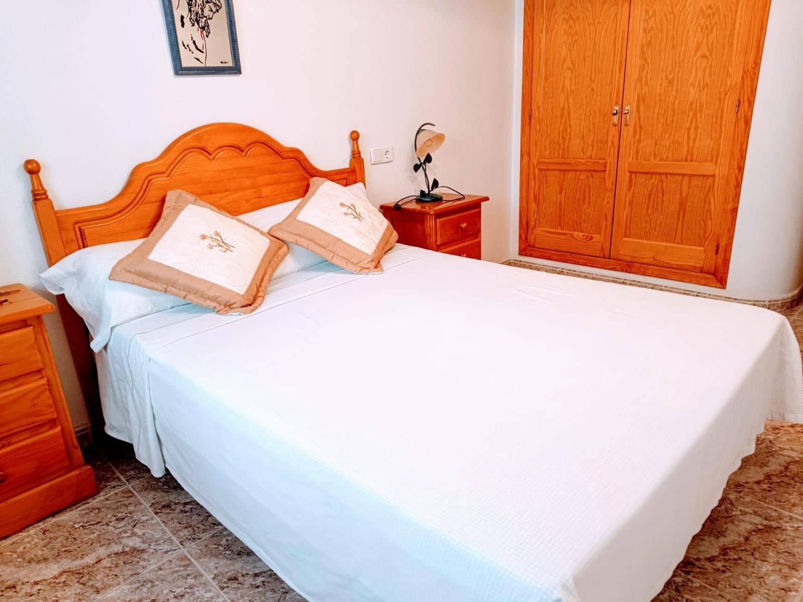 3 makuuhuone Asunto myytävänä paikassa Torrevieja - 143 000 € (Ref: 9237621)