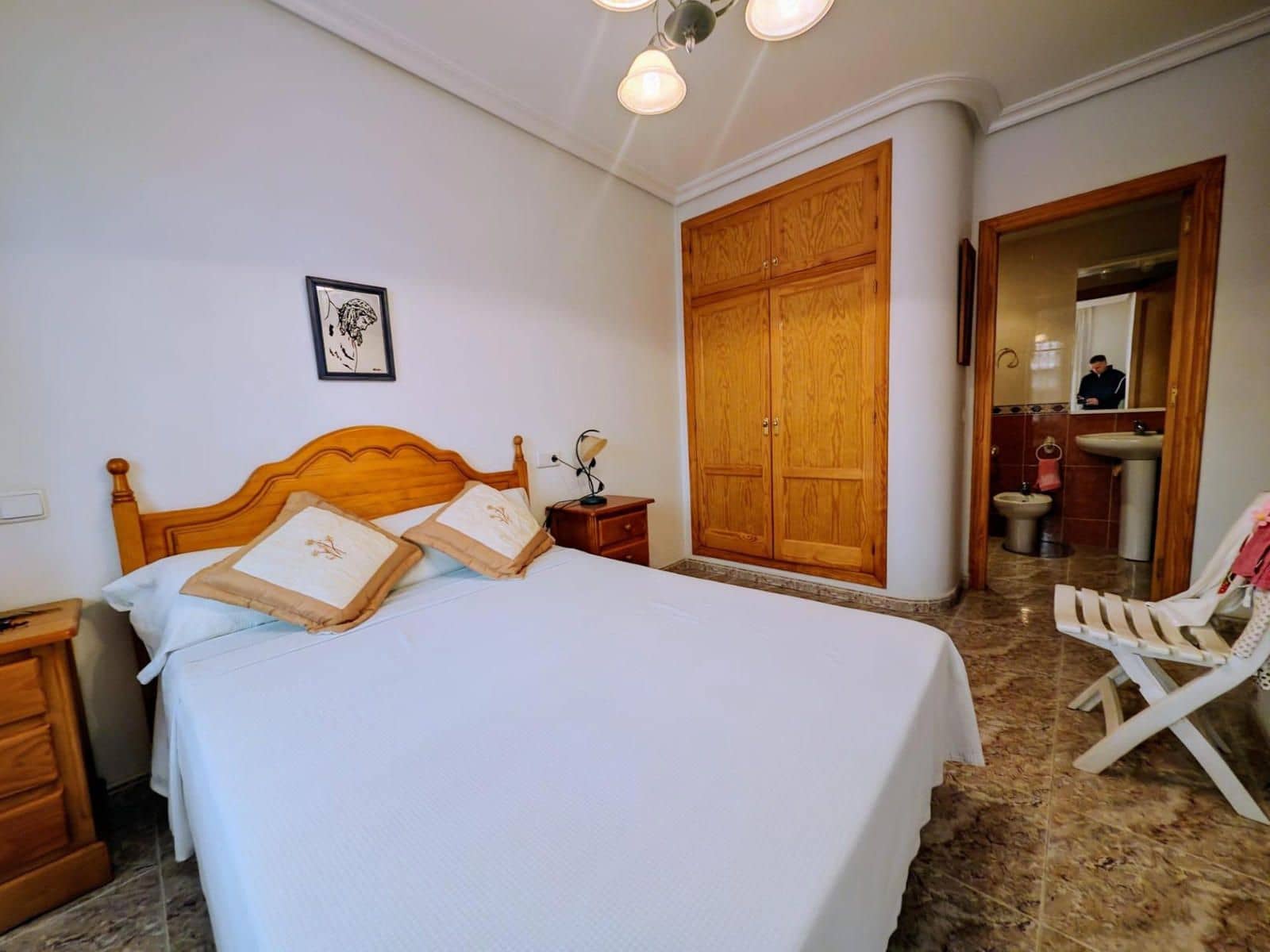 3 makuuhuone Asunto myytävänä paikassa Torrevieja - 143 000 € (Ref: 9237621)