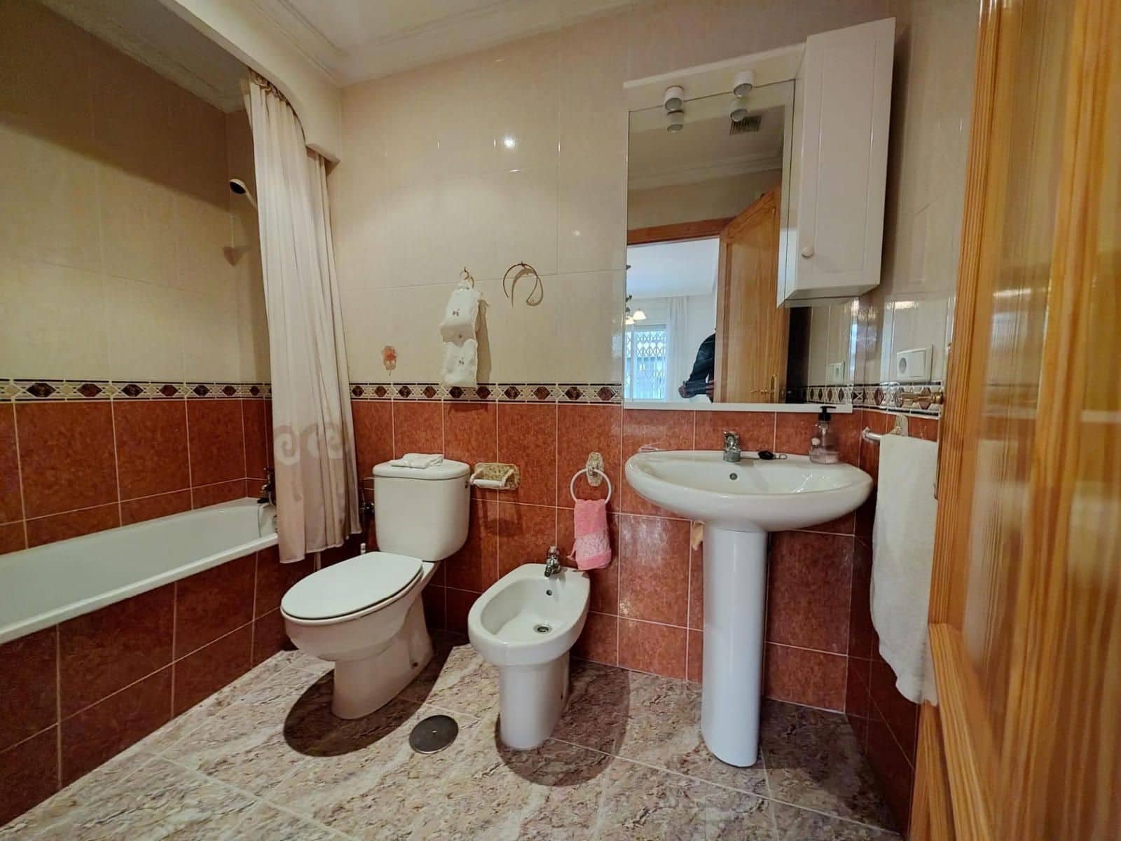 3 makuuhuone Asunto myytävänä paikassa Torrevieja - 143 000 € (Ref: 9237621)