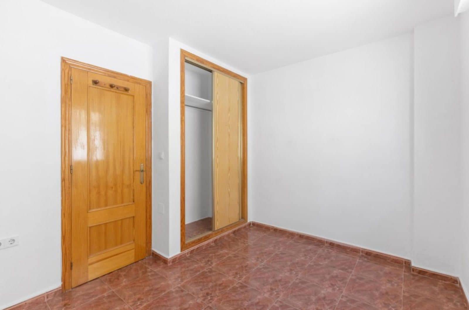 3 sovrum Hus till salu i Playa Flamenca med pool - 154 900 € (Ref: 9237623)