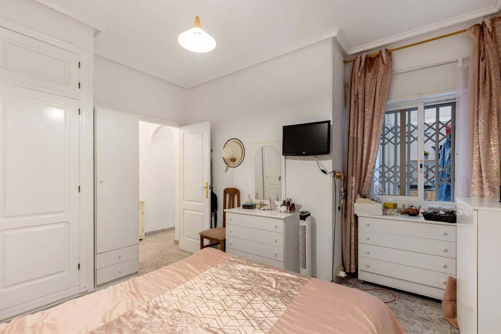 2 chambre Appartement à vendre à Torrevieja - 122 260 € (Ref: 9237632)