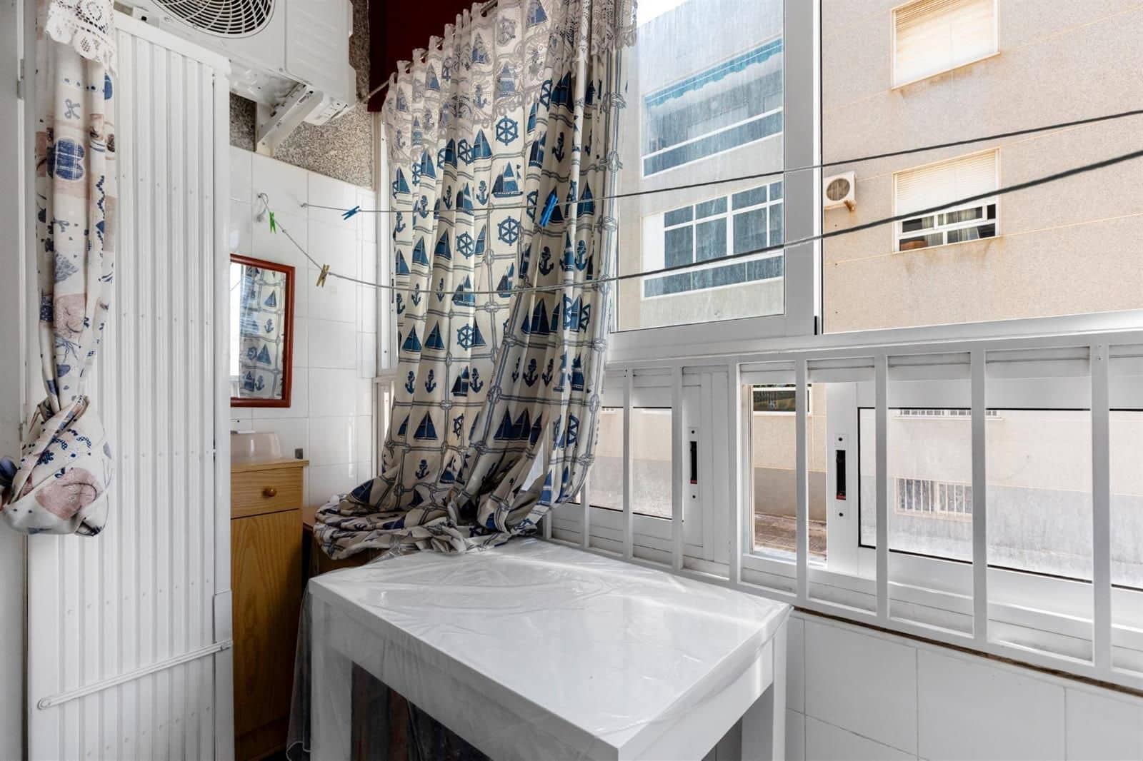 2 chambre Appartement à vendre à Torrevieja - 122 260 € (Ref: 9237632)