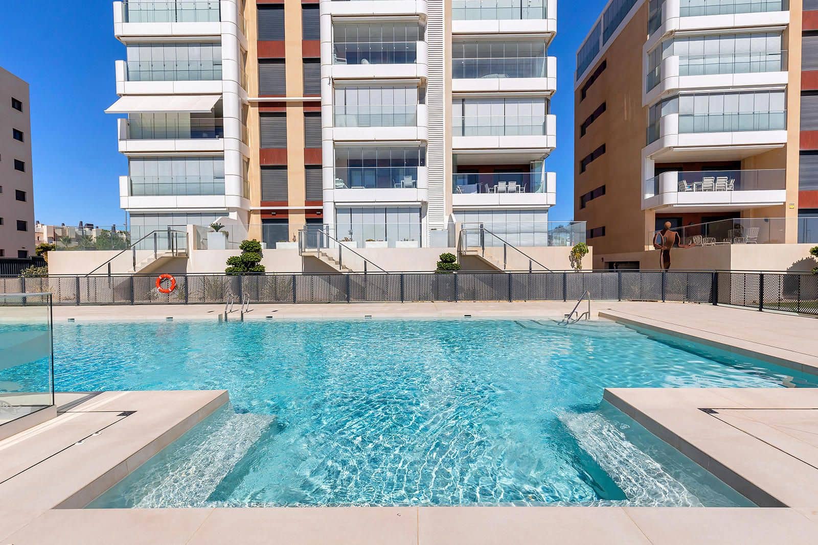 2 chambre Appartement à vendre à Pilar de la Horadada avec piscine garage - 409 900 € (Ref: 9237634)