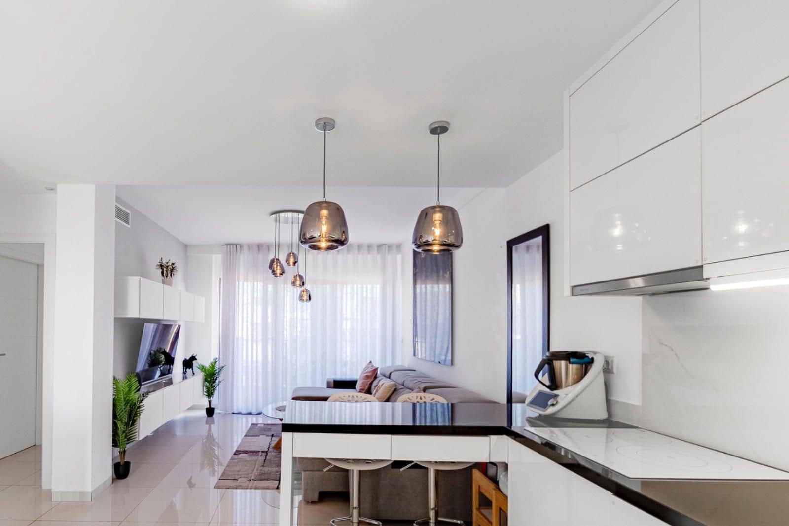 2 bedroom Penthouse for sale in Pilar de la Horadada with pool - € 389,000 (Ref: 9237635)