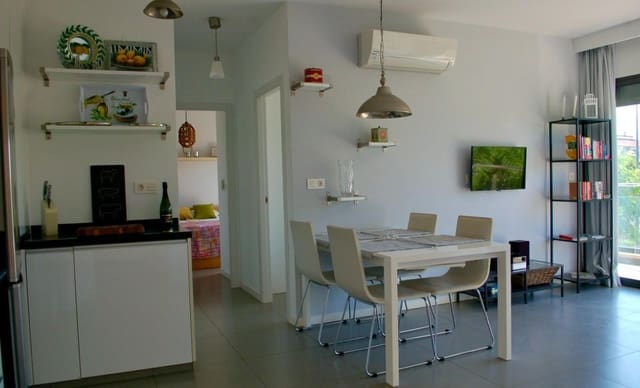 2 quarto Moradia para venda em Mil Palmeras, Pilar de la Horadada com piscina - 299 000 € (Ref: 9237636)