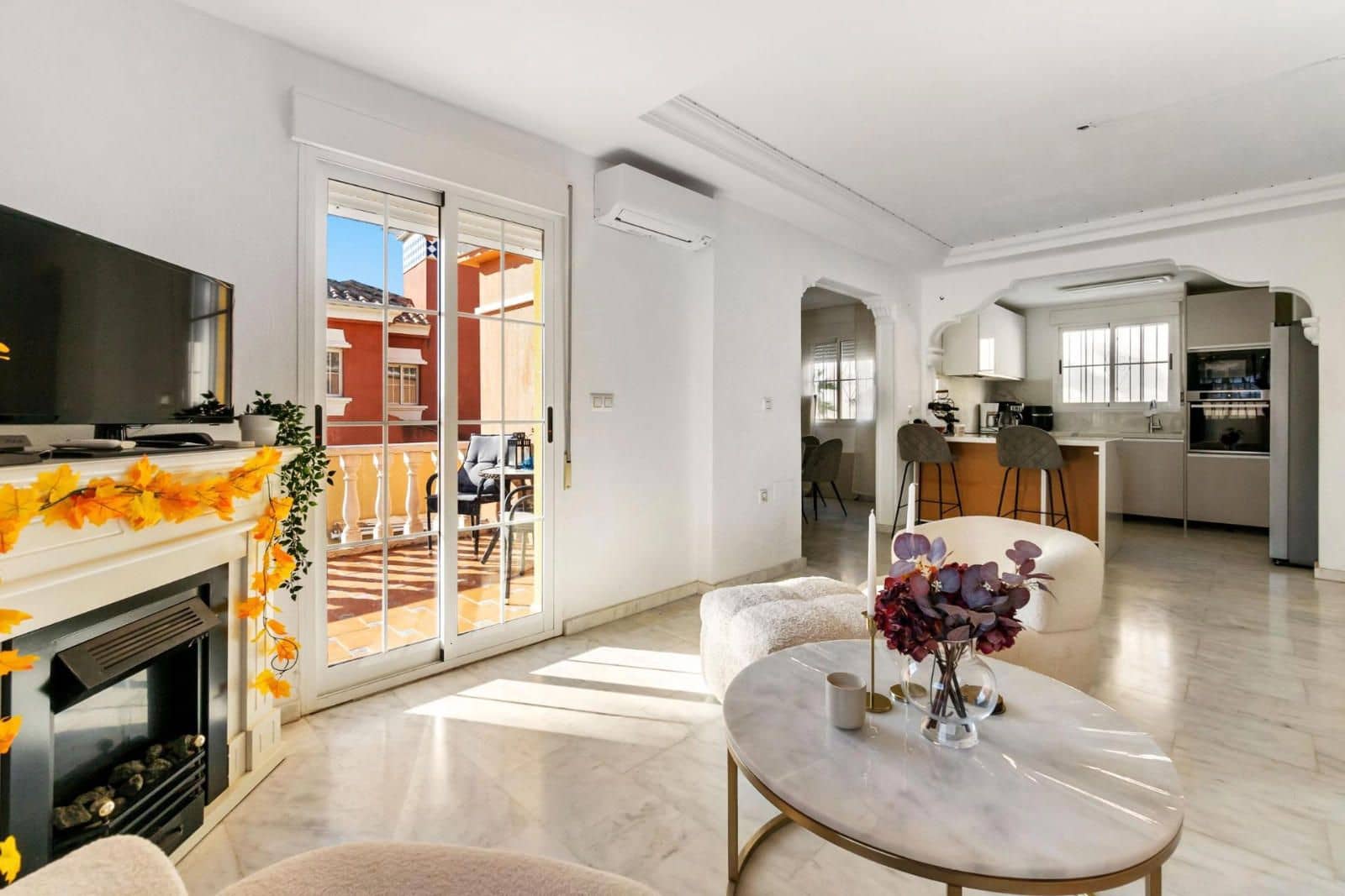 3 soveværelse Villa til salg i Orihuela med swimmingpool garage - € 339.000 (Ref: 9237639)