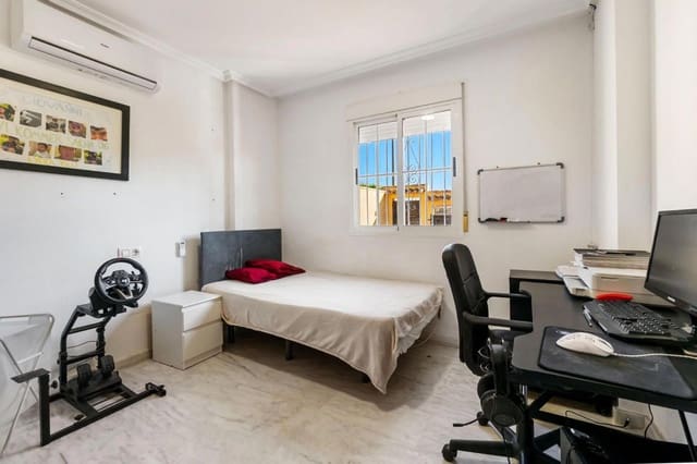 3 slaapkamer Villa te koop in Las Filipinas met zwembad garage - € 339.000 (Ref: 9237639)