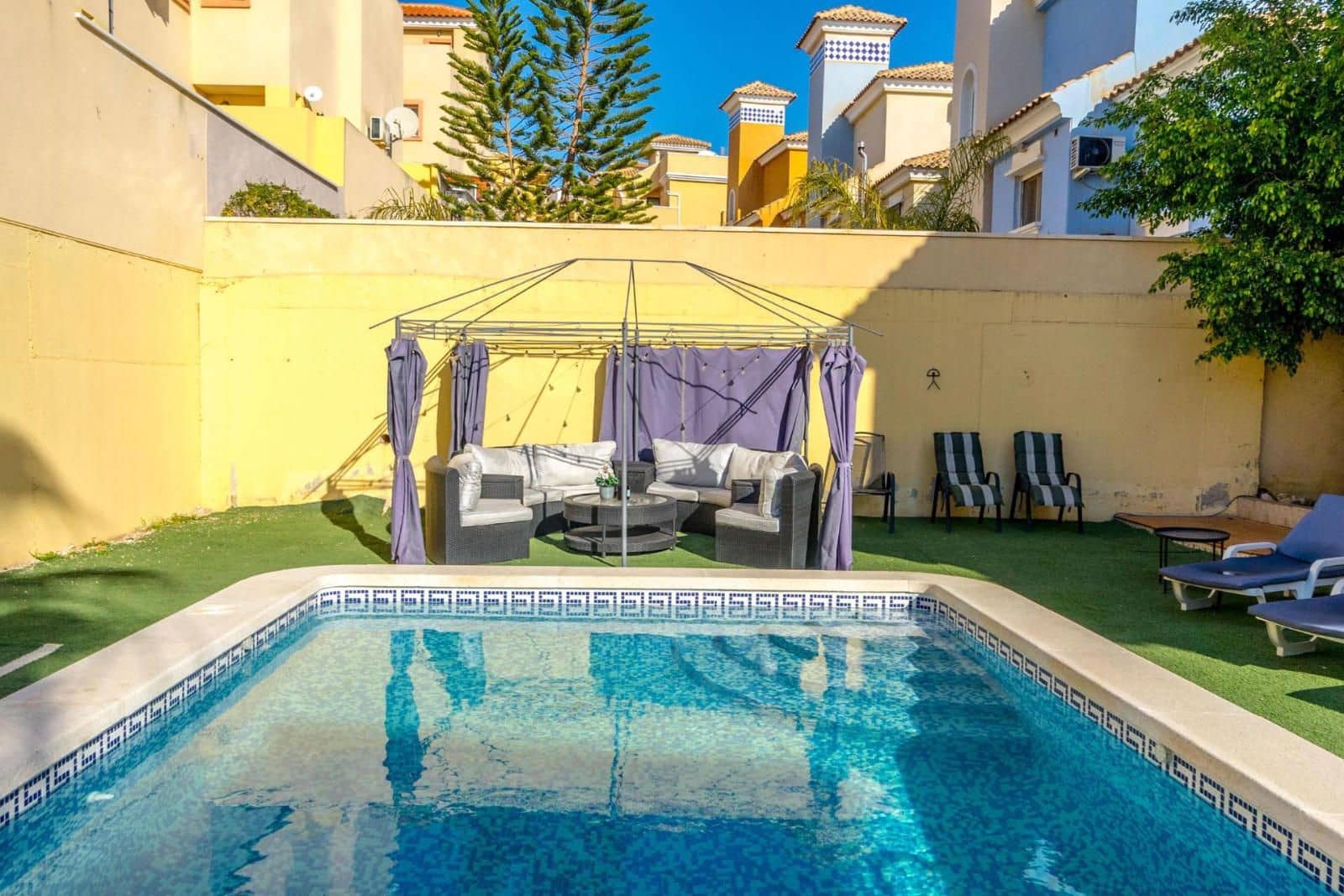 3 soveværelse Villa til salg i Orihuela med swimmingpool garage - € 339.000 (Ref: 9237639)