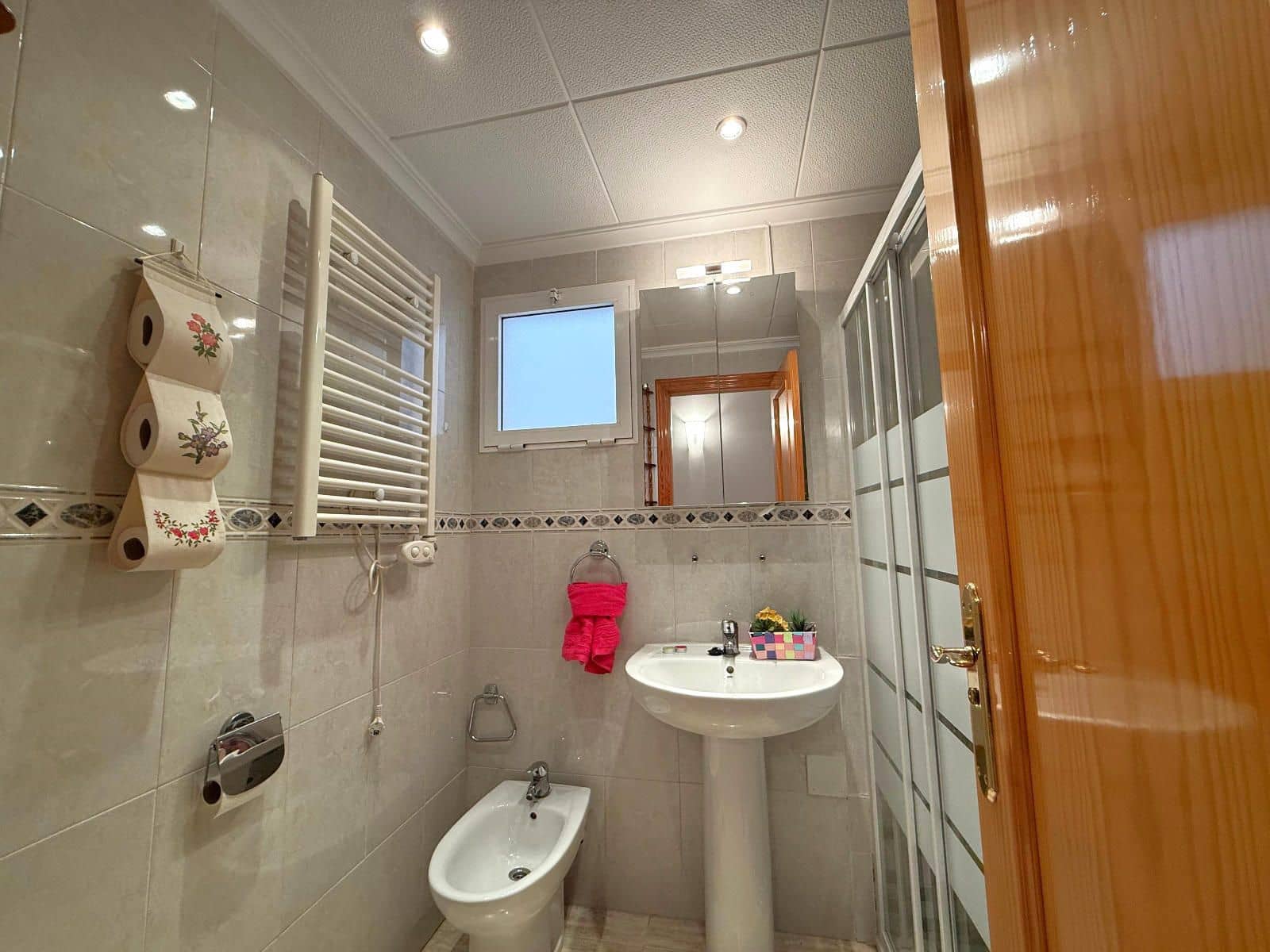 2 soveværelse Lejlighed til salg i Torrevieja med garage - € 127.900 (Ref: 9237643)