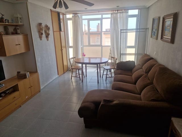 2 soverom Hus til salgs i Torre del Moro, Torrevieja med svømmebasseng garasje - € 216 000 (Ref: 9237653)