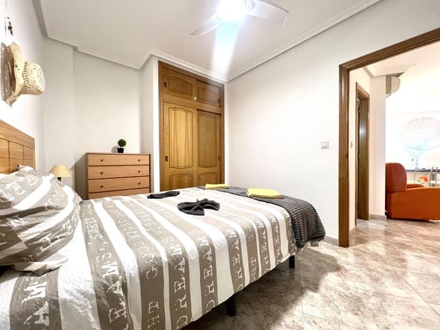 1 soveværelse Lejlighed til salg i Antonio Machado, Torrevieja med swimmingpool - € 109.990 (Ref: 9237665)