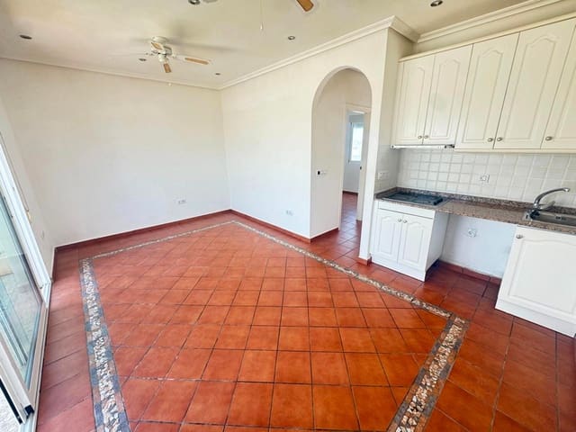 3 sypialnia Dom na sprzedaż w Blue Lagoon z basenem garażem - 280 000 € (Ref: 9237669)