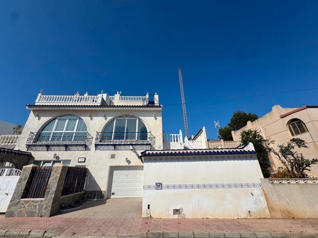 3 sypialnia Dom na sprzedaż w Blue Lagoon z basenem garażem - 280 000 € (Ref: 9237669)