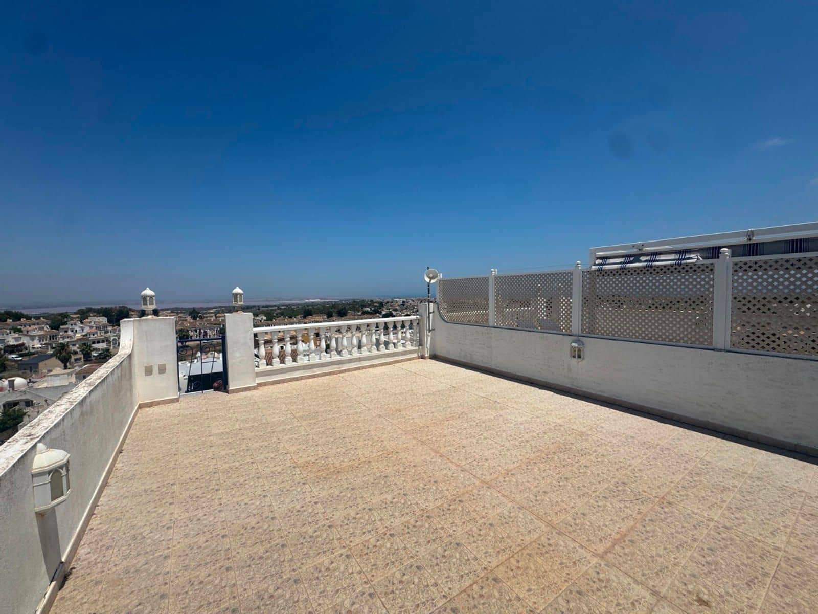 3 Zimmer Haus zu verkaufen in San Miguel de Salinas mit Pool Garage - 280.000 € (Ref: 9237669)