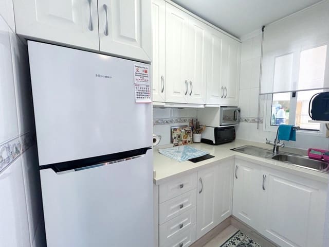 2 chambre Appartement à vendre à Las Piscinas Naturales, Torrevieja avec garage - 164 000 € (Ref: 9237674)