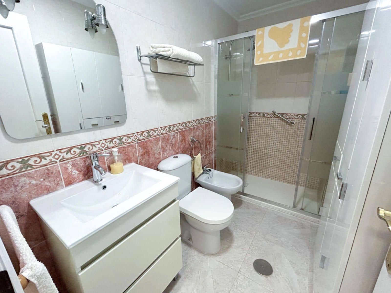 2 chambre Appartement à vendre à Torrevieja avec garage - 164 000 € (Ref: 9237674)