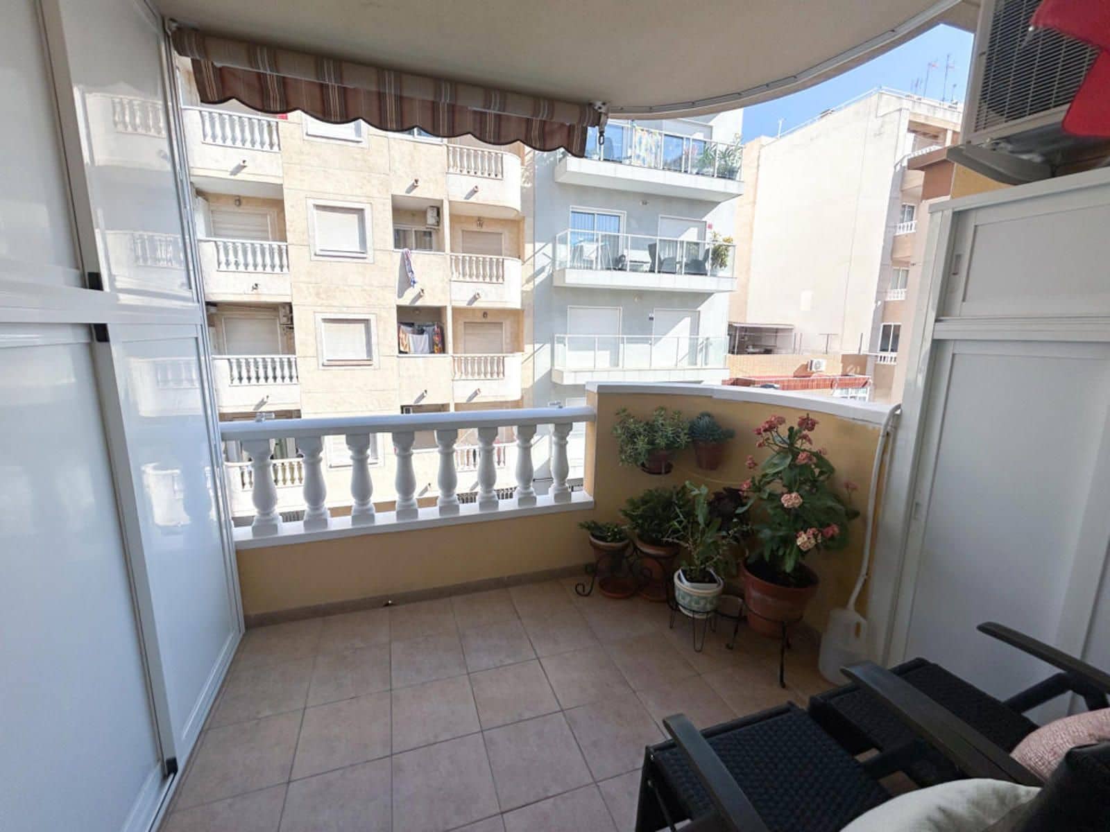 2 chambre Appartement à vendre à Torrevieja avec garage - 164 000 € (Ref: 9237674)