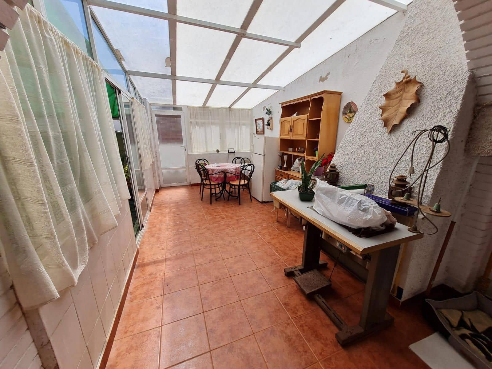 2 soverom Hus til salgs i Torrevieja med garasje - € 138 000 (Ref: 9237675)