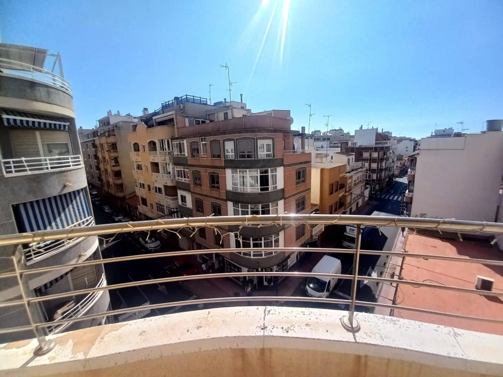 3 soveværelse Lejlighed til salg i Torrevieja med garage - € 186.000 (Ref: 9237676)