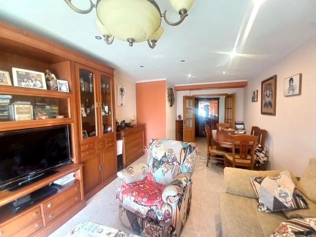 3 soveværelse Lejlighed til salg i Antonio Machado, Torrevieja med garage - € 186.000 (Ref: 9237676)