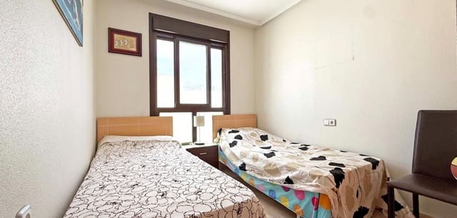 3 chambre Appartement à vendre à Centro - Muelle Pesquero, Torrevieja avec piscine - 185 000 € (Ref: 9238760)