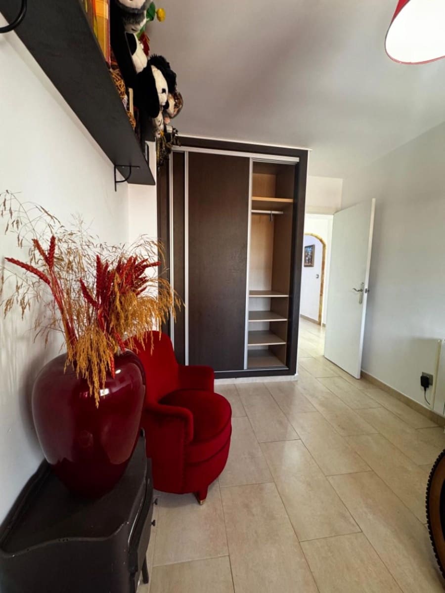 2 bedroom Flat for sale in Los Cuarteros with pool garage - € 169,900 (Ref: 9238765)