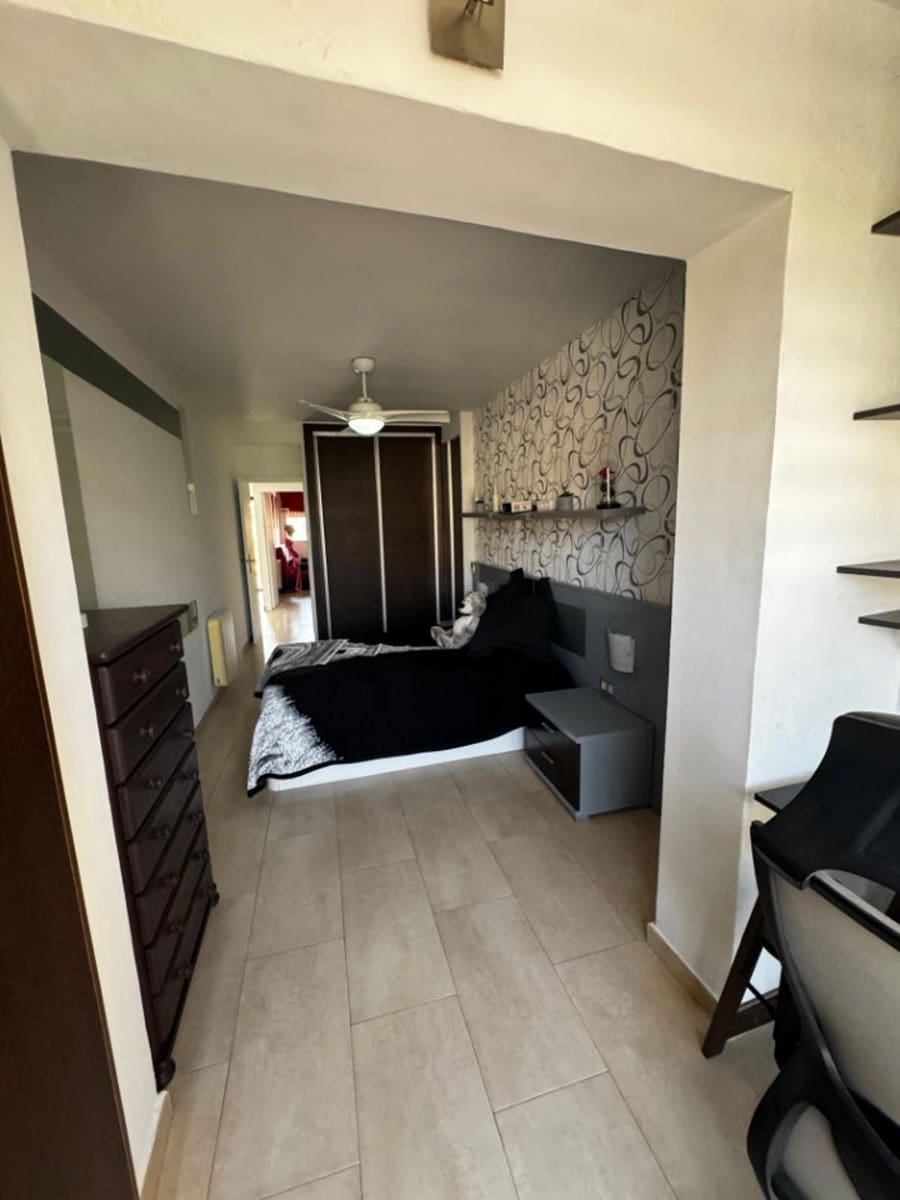 2 bedroom Flat for sale in Los Cuarteros with pool garage - € 169,900 (Ref: 9238765)