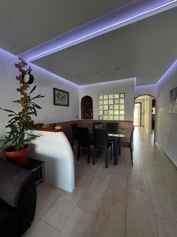 2 slaapkamer Flat te koop in Los Cuarteros, San Pedro del Pinatar met zwembad garage - € 169.900 (Ref: 9238765)