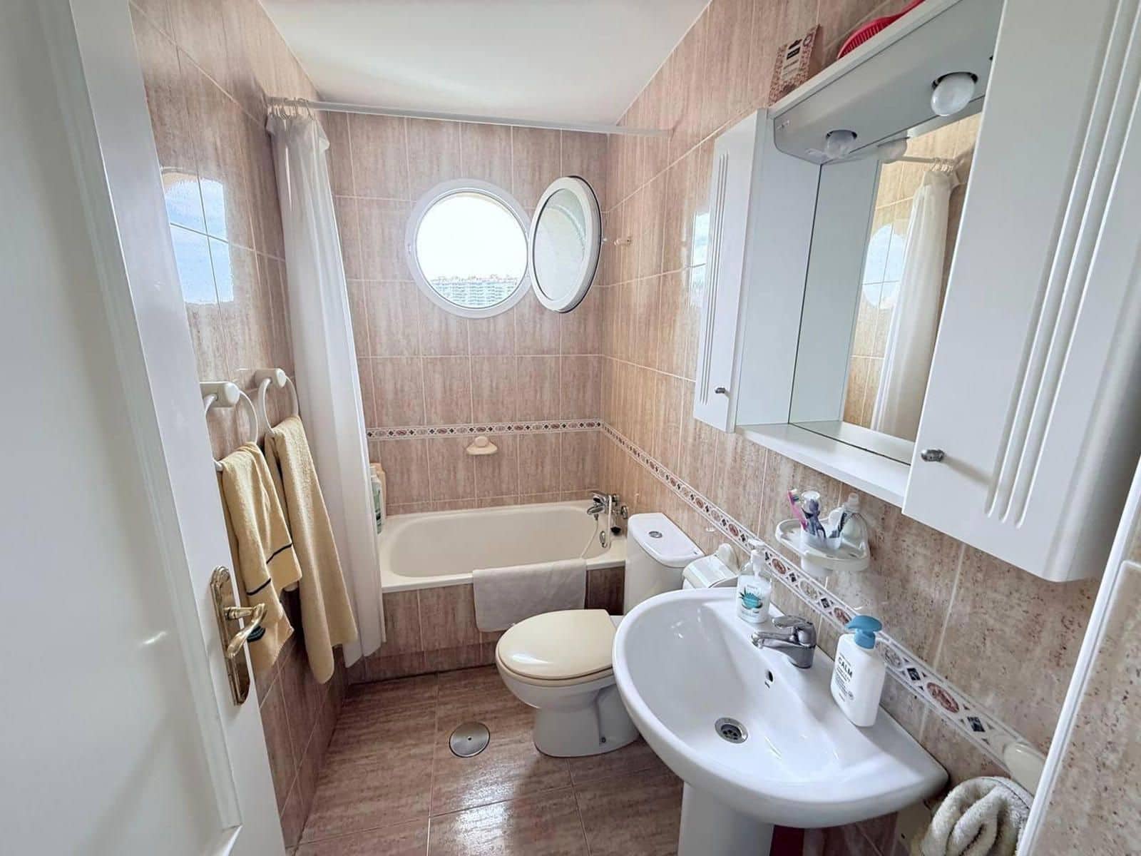 3 chambre Appartement à vendre à Dehesa de Campoamor avec piscine - 240 000 € (Ref: 9238891)