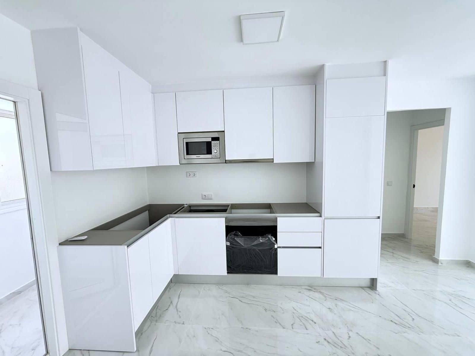 2 sovrum Lägenhet till salu i Torrevieja med pool - 169 900 € (Ref: 9238892)