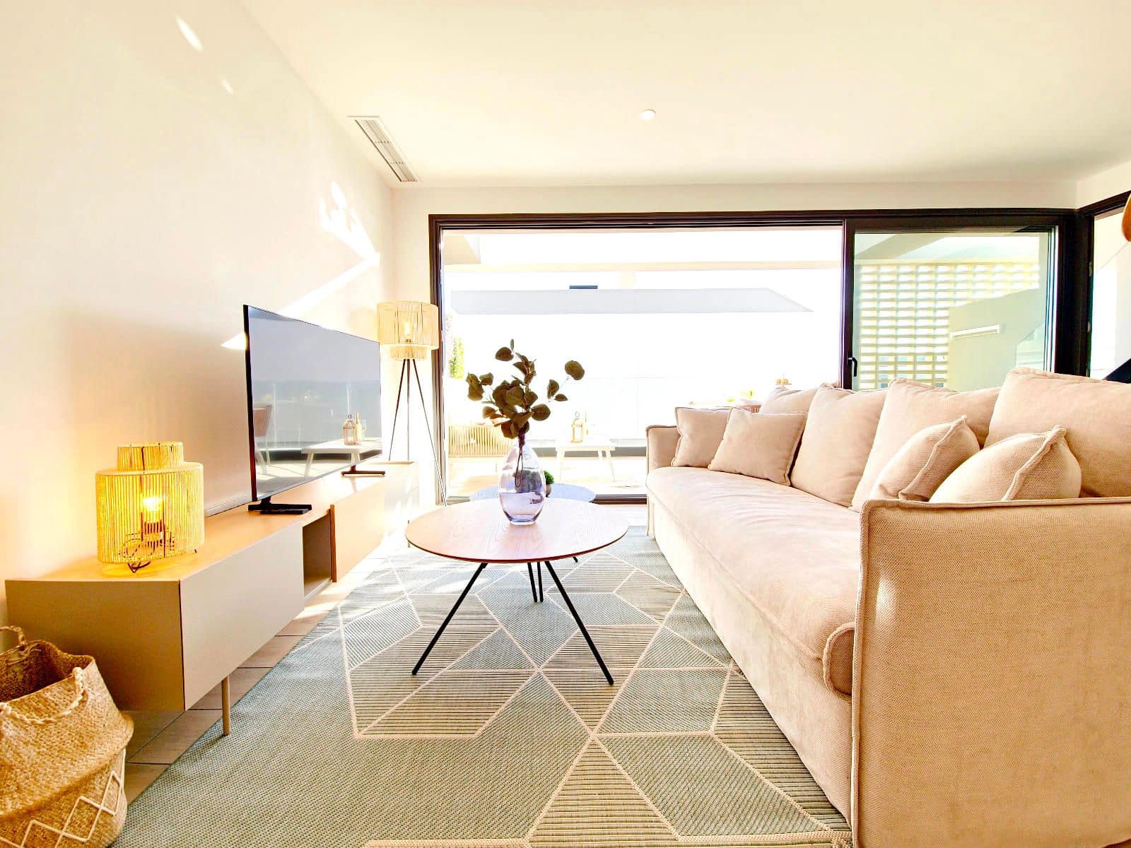 2 makuuhuone Kattohuoneisto myytävänä paikassa Los Alcazares mukana uima-altaan 
autotalli - 354 000 € (Ref: 9239403)