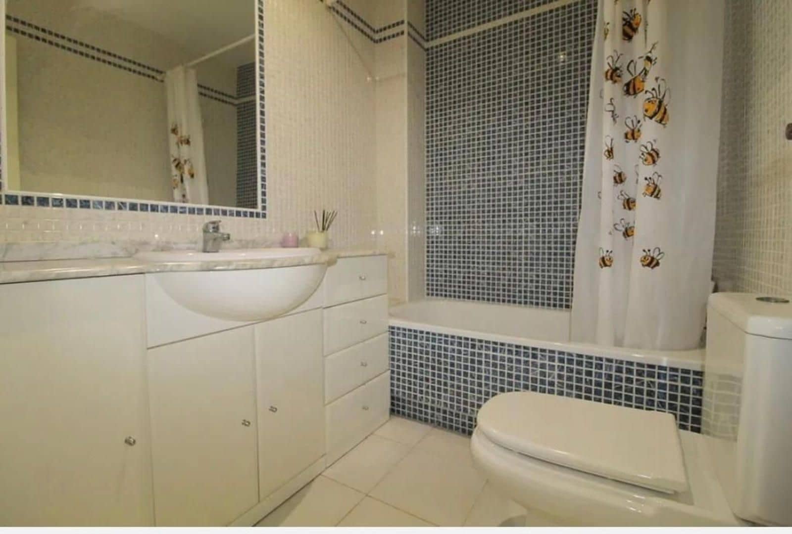 2 Zimmer Wohnung zu verkaufen in Torrevieja - 136.000 € (Ref: 9239404)