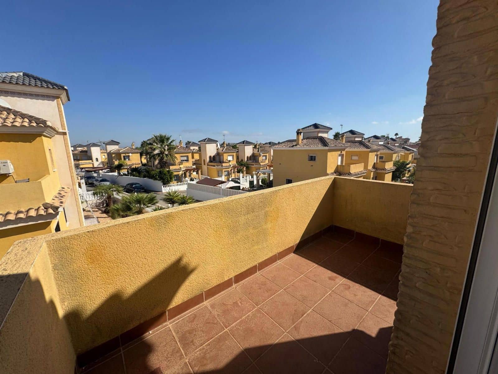 3 soverom Villa til salgs i Lo Crispin med svømmebasseng garasje - € 259 900 (Ref: 9241968)