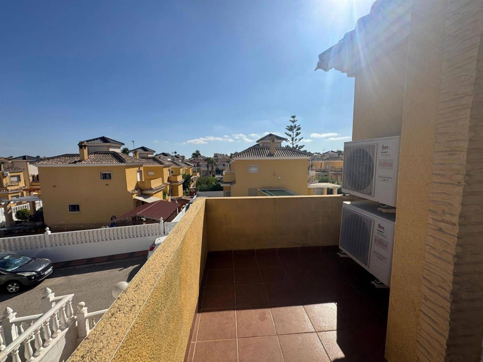 3 soverom Villa til salgs i Lo Crispin med svømmebasseng garasje - € 259 900 (Ref: 9241968)