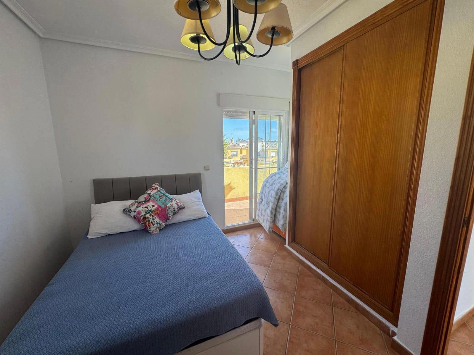 3 soverom Villa til salgs i Lo Crispin med svømmebasseng garasje - € 259 900 (Ref: 9241968)