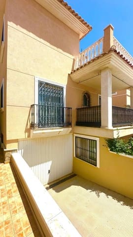 3 chambre Maison de Ville à vendre à Los Altos avec piscine garage - 334 000 € (Ref: 9242488)
