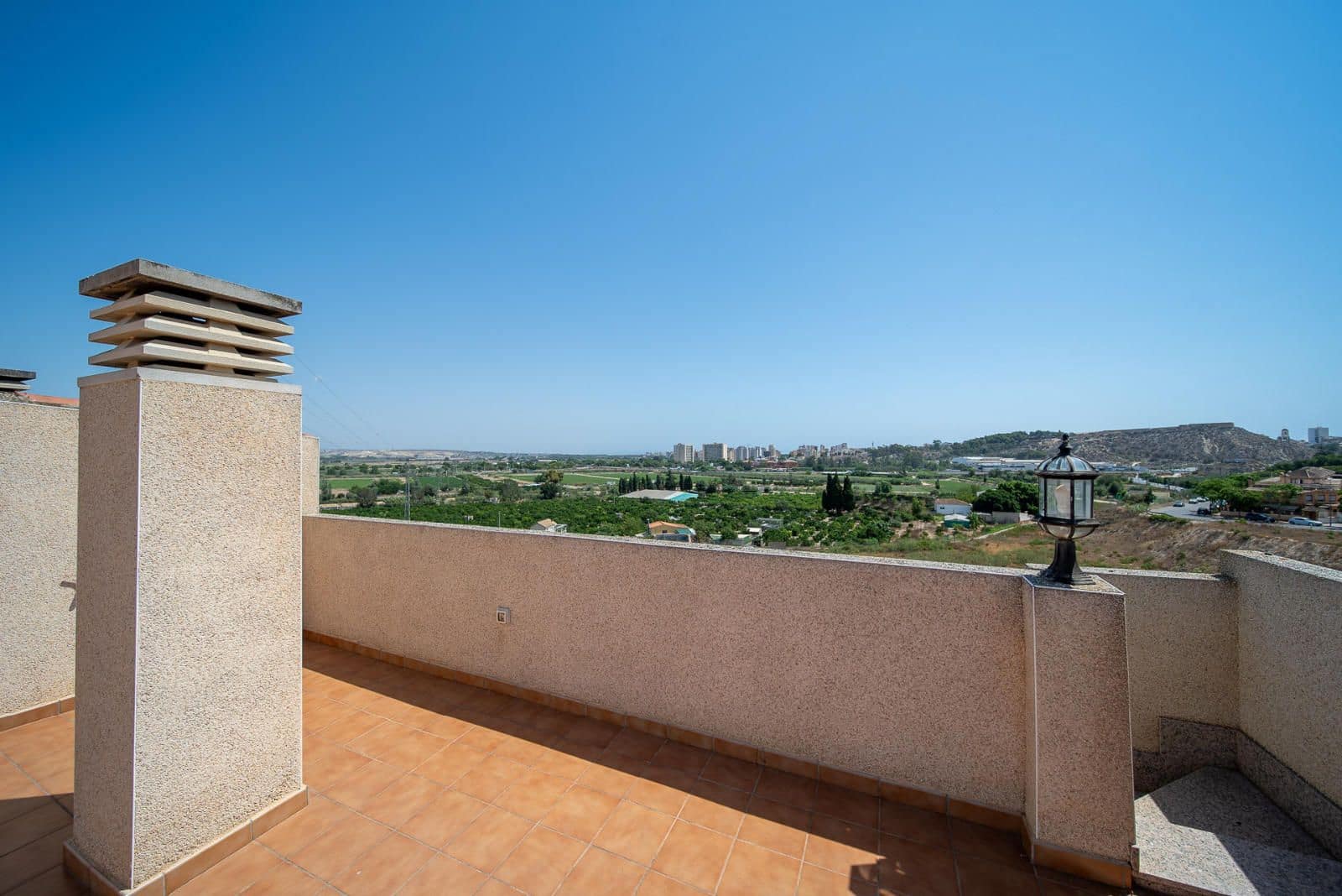 2 soverom Leilighet til salgs i Guardamar del Segura med svømmebasseng garasje - € 175 000 (Ref: 9245273)