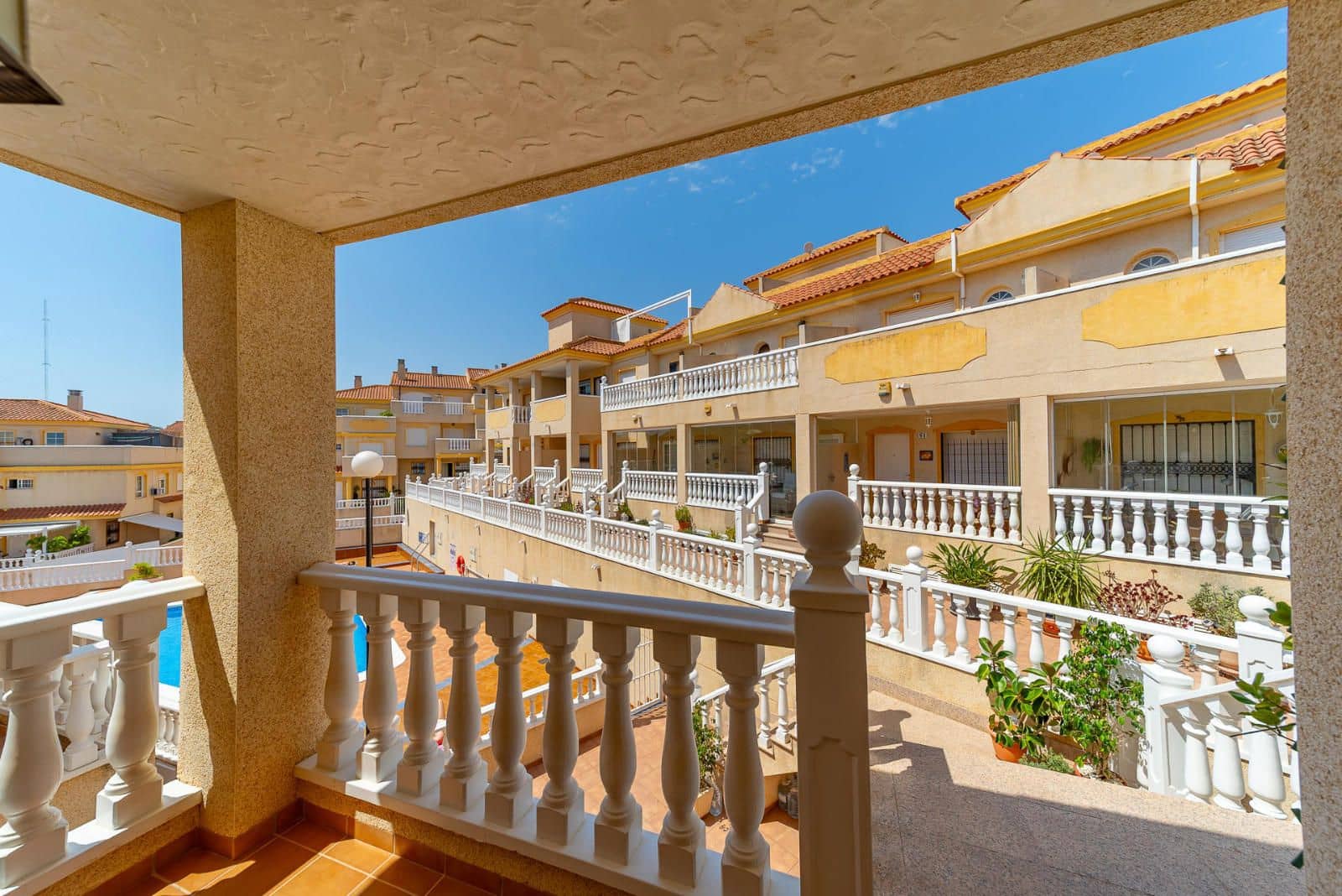 2 soverom Leilighet til salgs i Guardamar del Segura med svømmebasseng garasje - € 175 000 (Ref: 9245273)