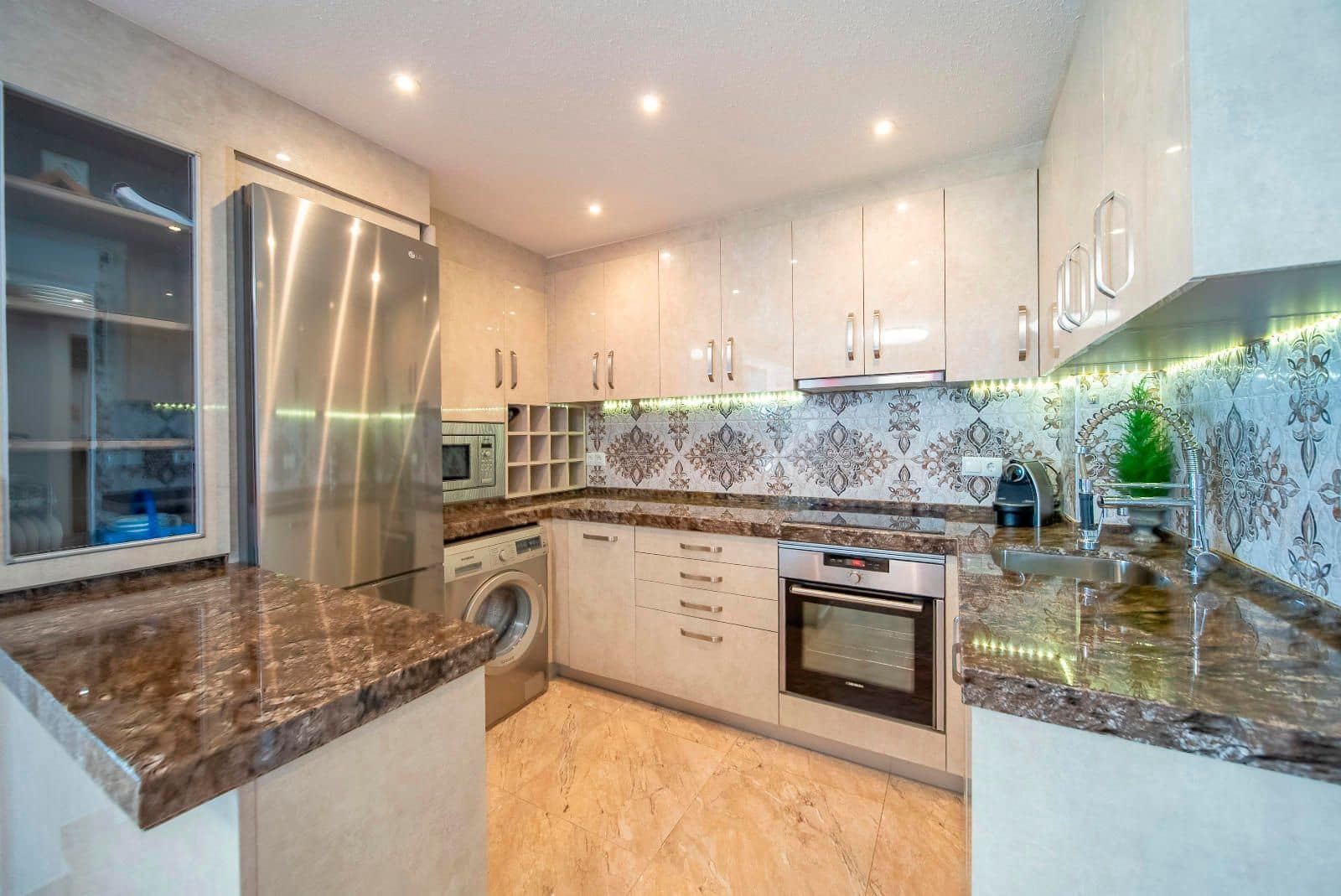 2 chambre Appartement à vendre à La Mata avec piscine garage - 329 000 € (Ref: 9245615)