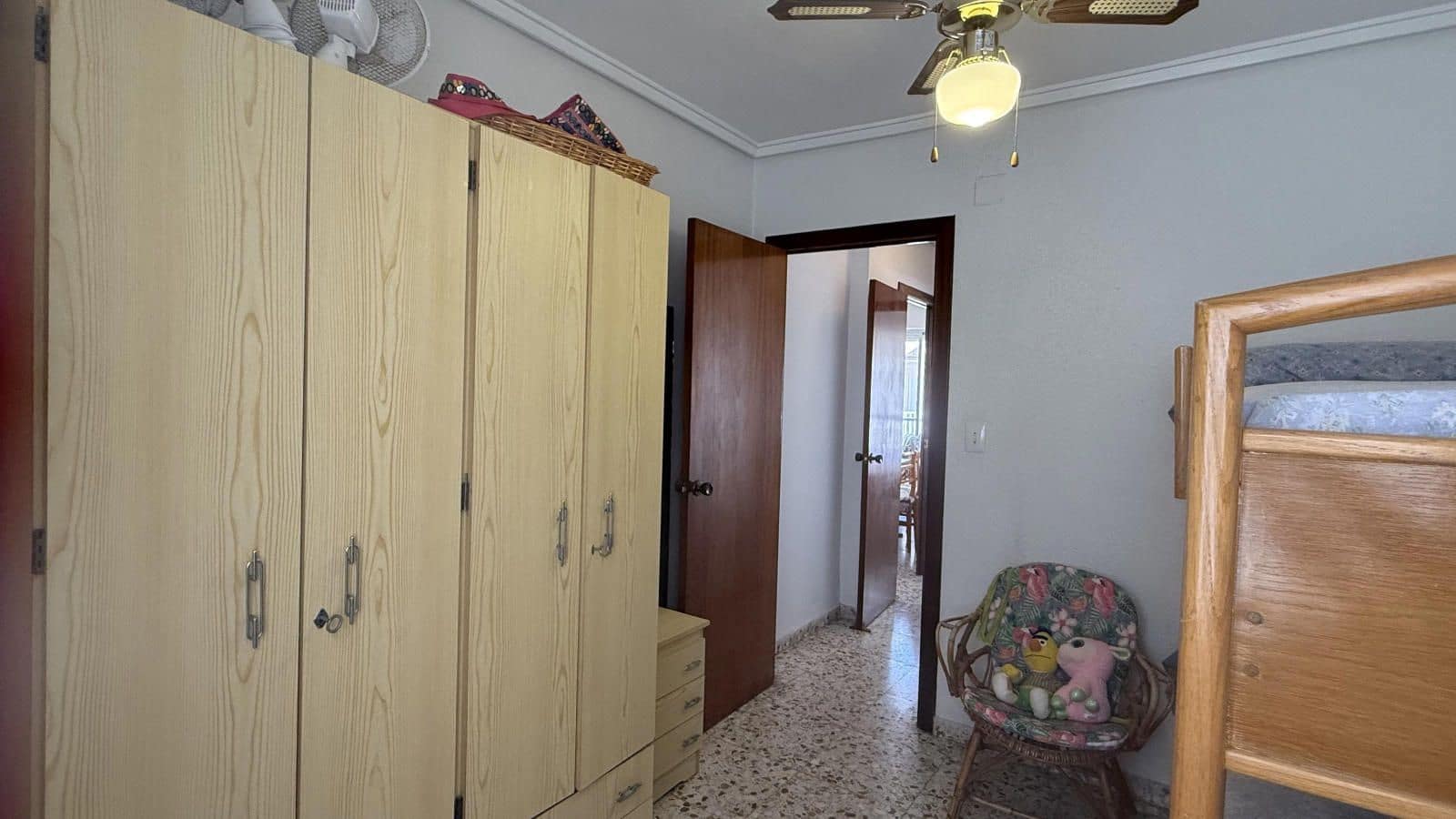 Piso de 3 habitaciones en Torrevieja en venta - 164.000 € (Ref: 9246192)