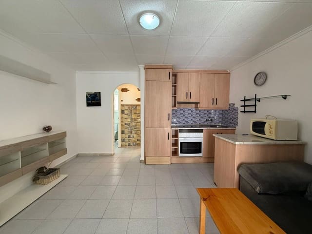 1 sypialnia Willa na sprzedaż w San Luis, Torrevieja - 94 900 € (Ref: 9246194)