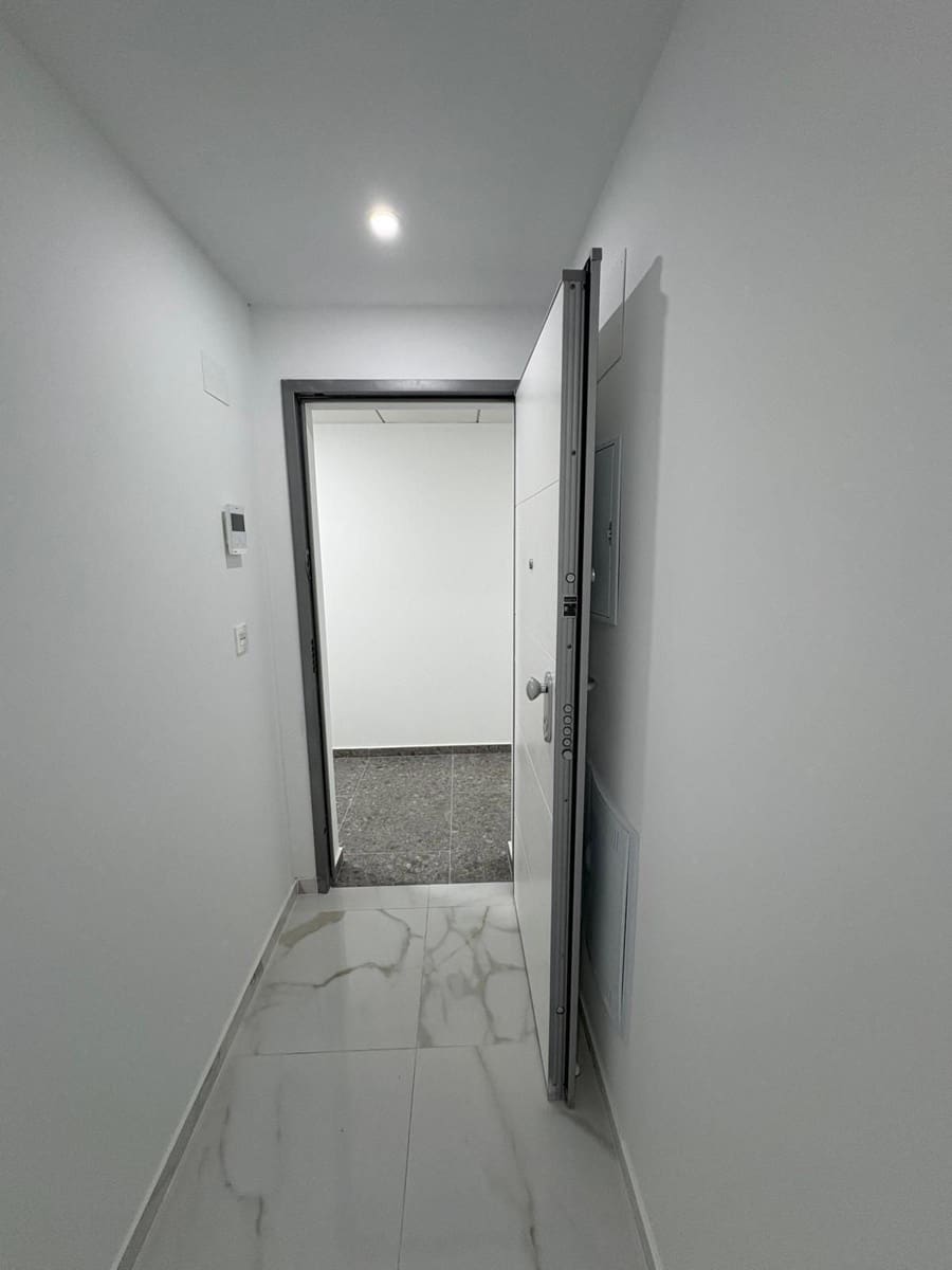 2 soveværelse Lejlighed til salg i Torrevieja - € 239.000 (Ref: 9246195)