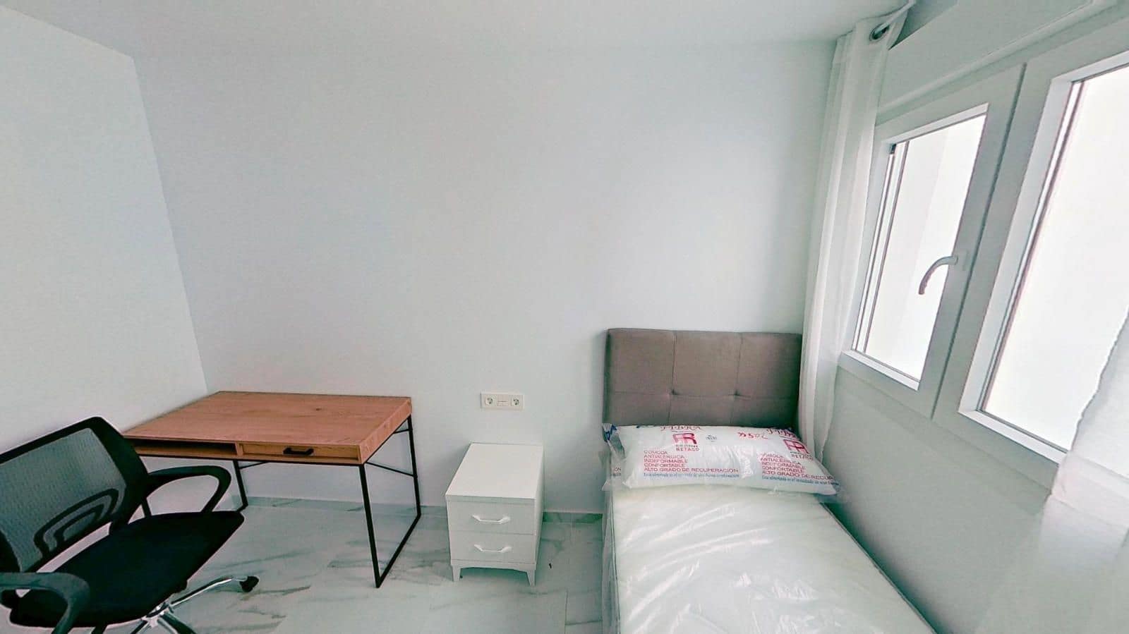 2 soveværelse Lejlighed til salg i Torrevieja - € 239.000 (Ref: 9246195)