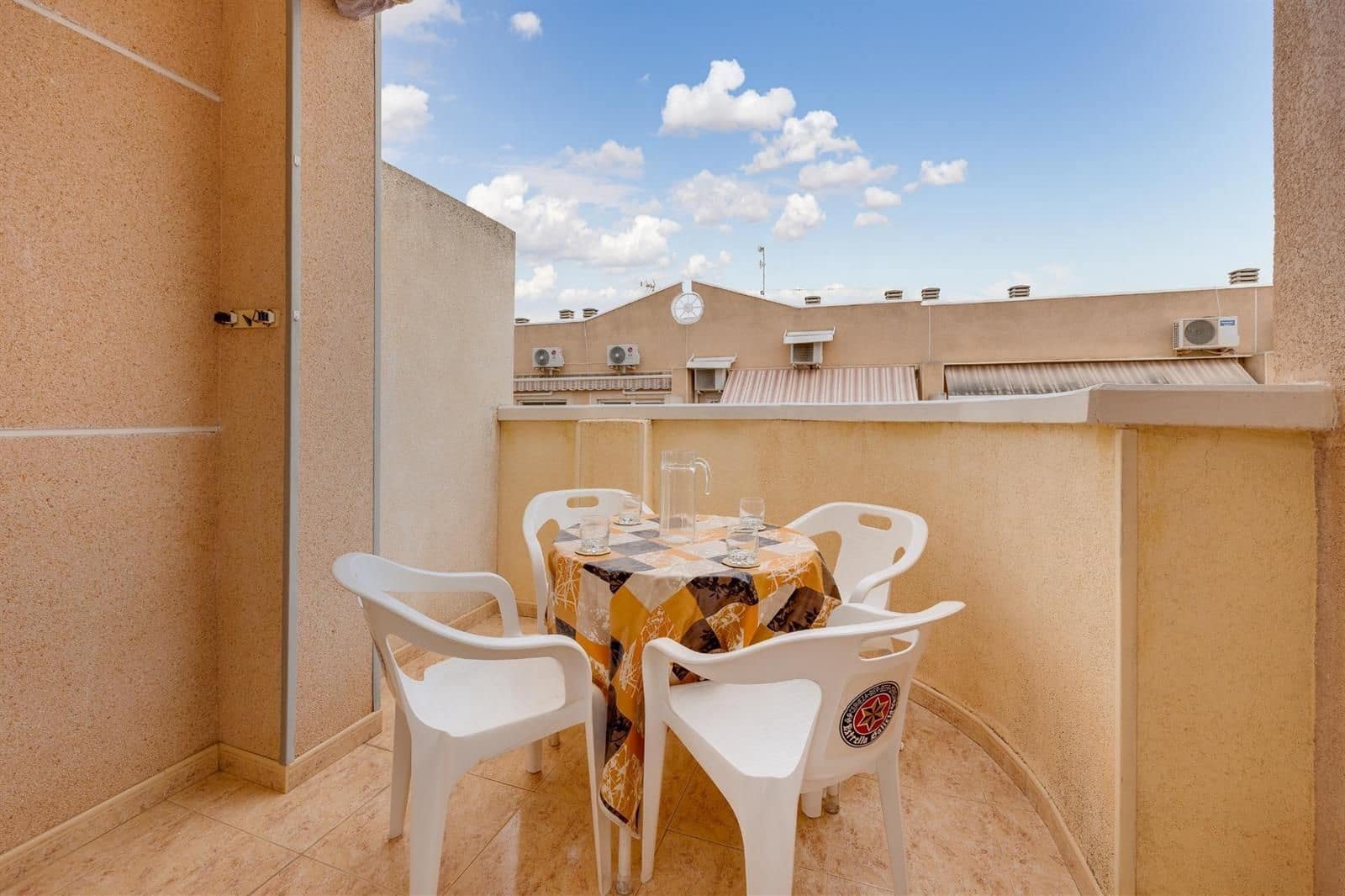 2 soveværelse Penthouse til salg i Torrevieja - € 150.200 (Ref: 9249081)