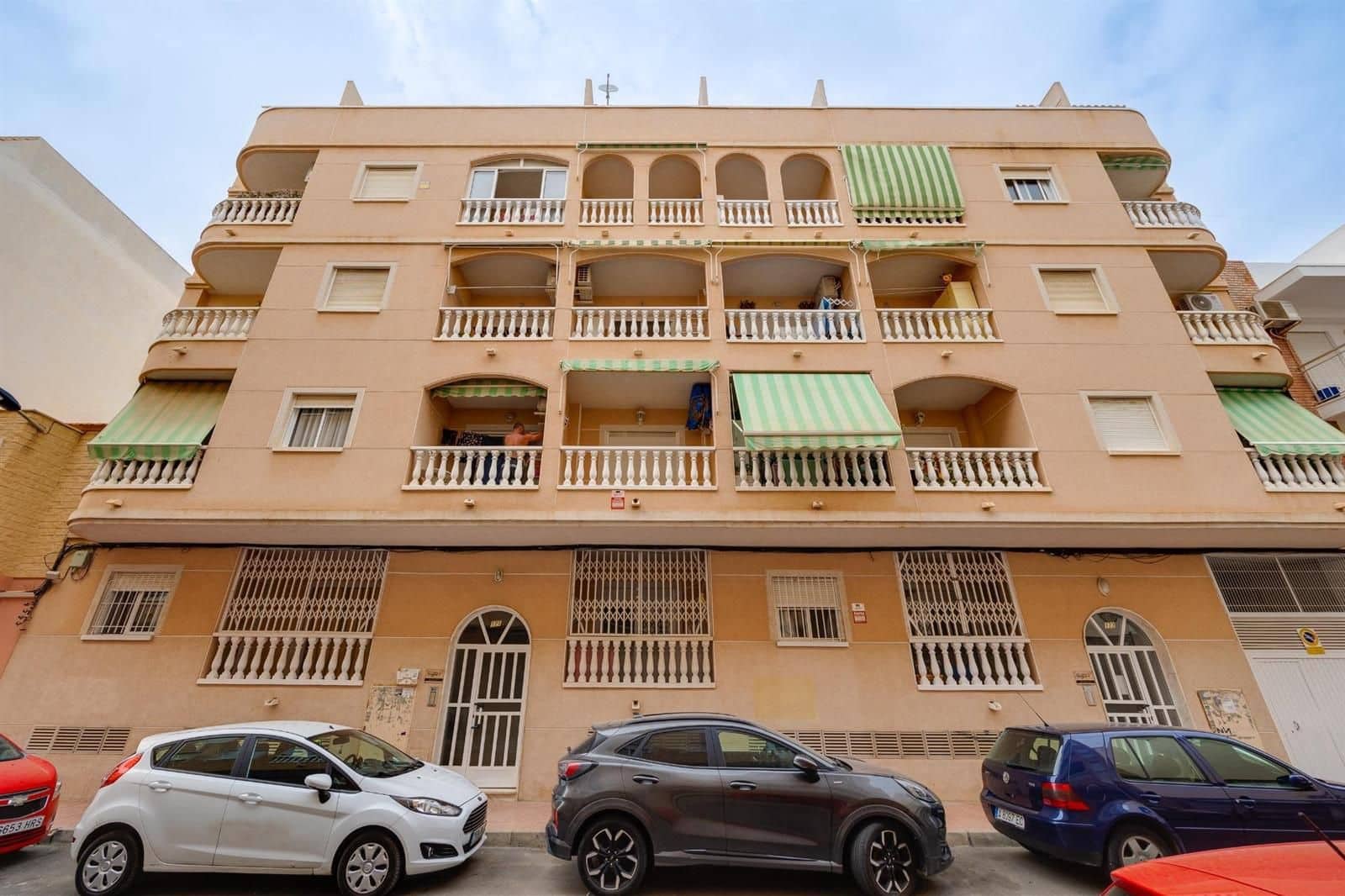 2 soveværelse Penthouse til salg i Torrevieja - € 150.200 (Ref: 9249081)