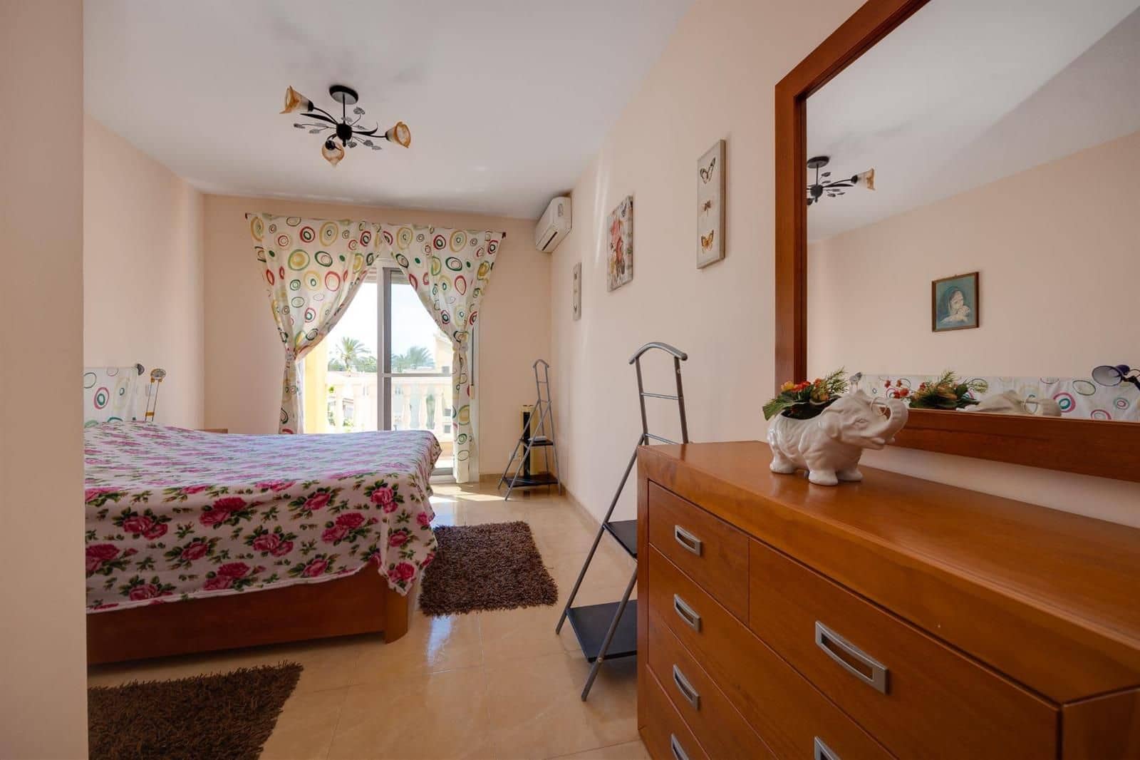 4 chambre Villa/Maison à vendre à Aguas Nuevas avec garage - 290 000 € (Ref: 9251426)