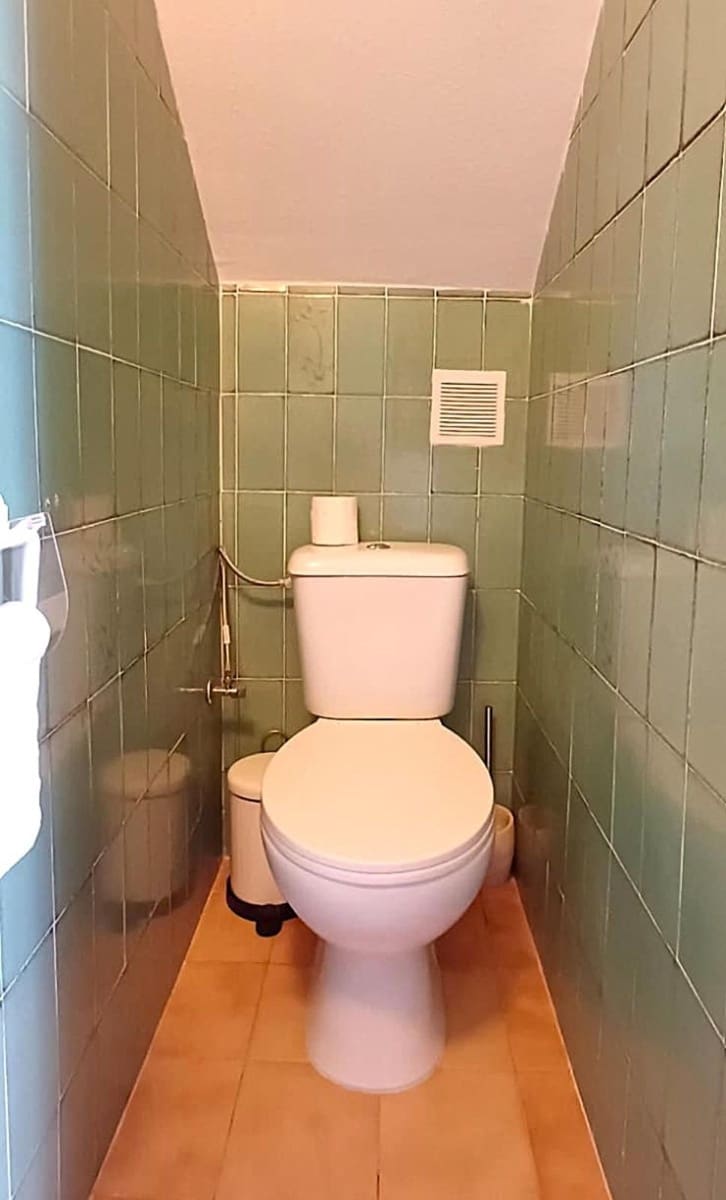 Casa de 2 habitaciones en Torrevieja en venta con piscina - 179.990 € (Ref: 9251566)