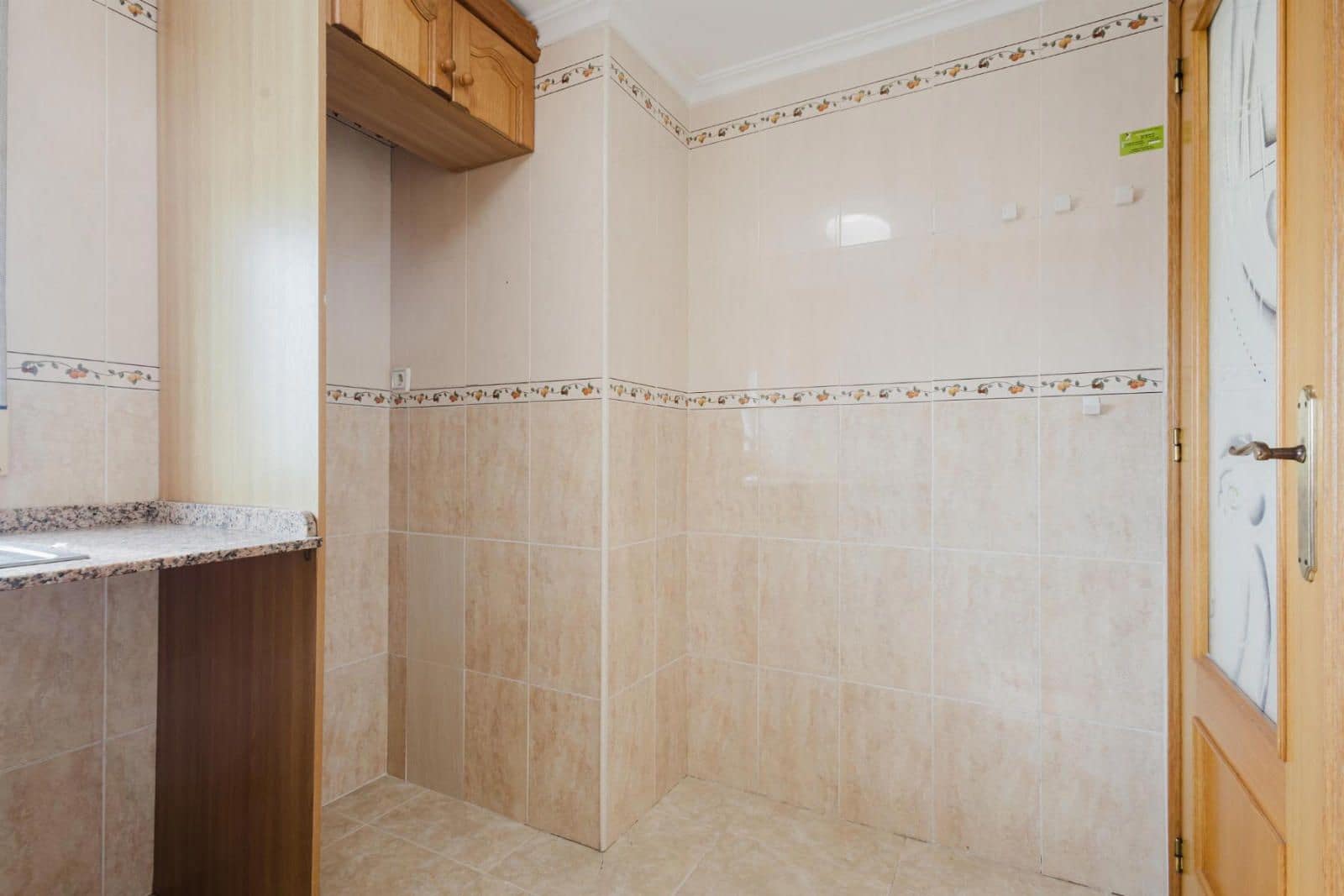 2 chambre Appartement à vendre à Torrevieja avec piscine garage - 136 990 € (Ref: 9251631)