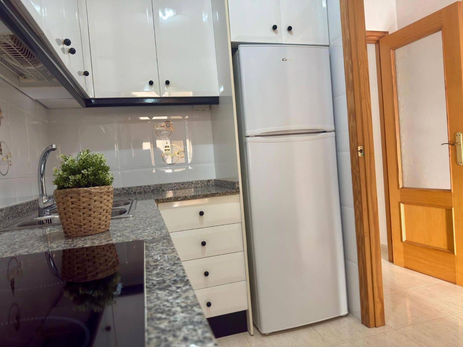 2 soverom Leilighet til salgs i Torrevieja - € 160 000 (Ref: 9251632)