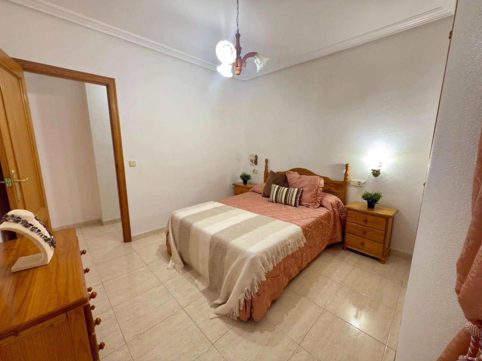 2 soverom Leilighet til salgs i Torrevieja - € 160 000 (Ref: 9251632)